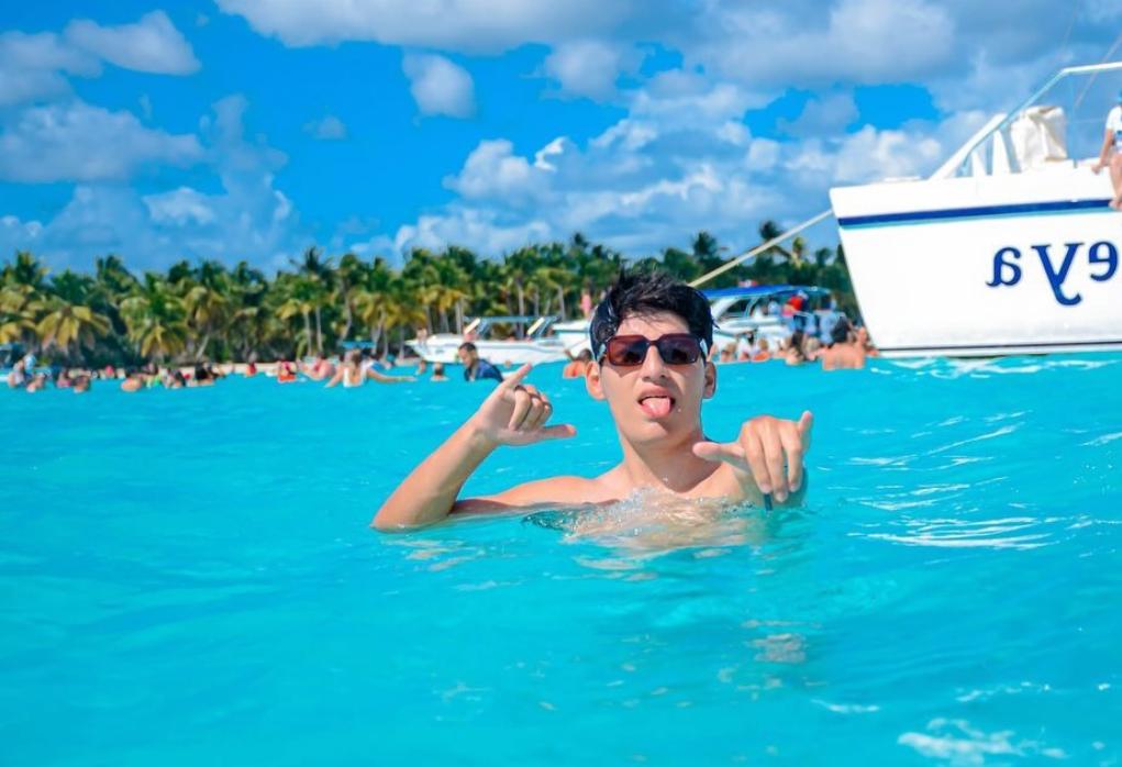 <strong>Josss L.</strong>